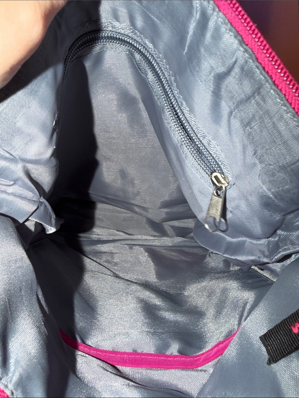 Magenta Crossbody Bag - Women - Picture 6 of 8
